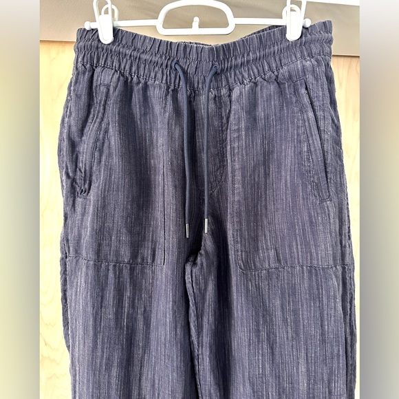 Athleta Cano Linen
Wide leg Pant - Picture 9 of 14